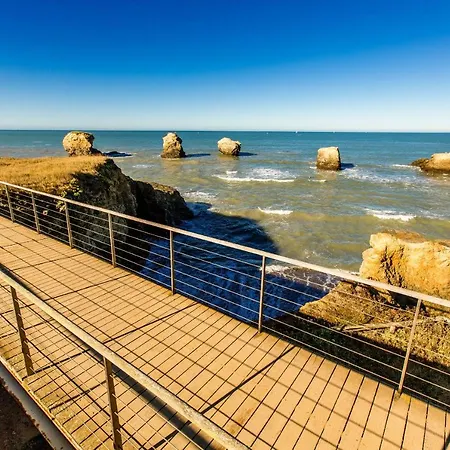 Holiday home Coucher De Soleil Proche De La *